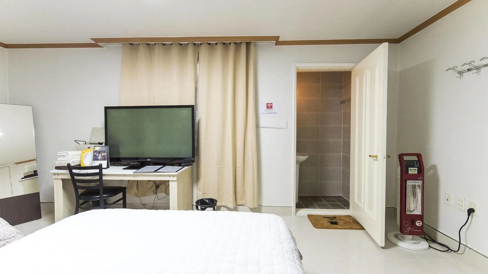 Gold Hill Guesthouse - Hostel Seoul Hotel