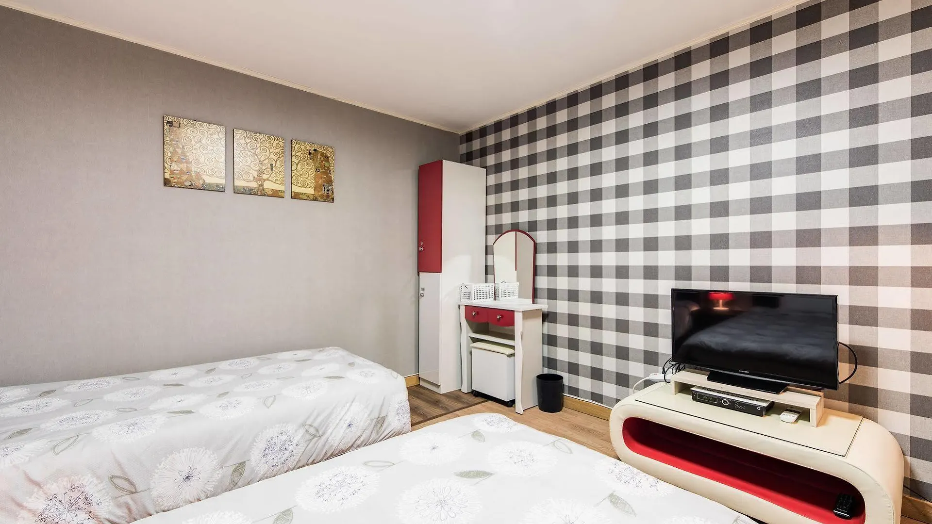 Gold Hill Guesthouse - Hostel Seoul Hotel